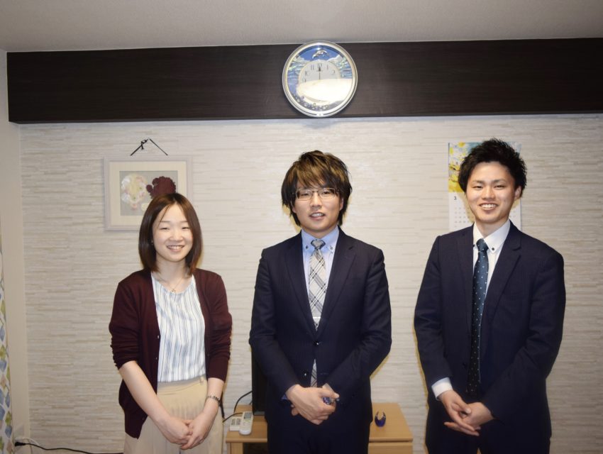 リビングの壁紙がおしゃれで、内装に無駄がないのがお気に入りです。