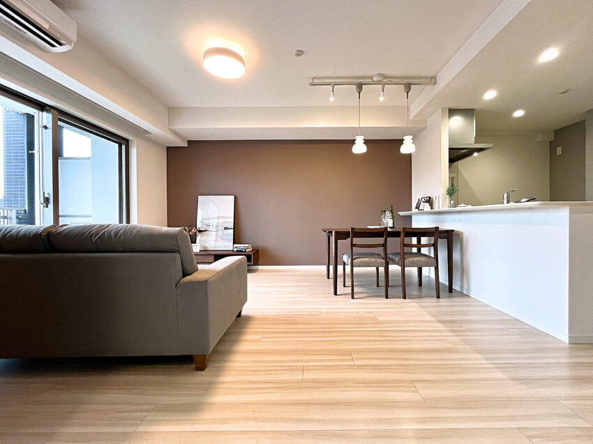 プレシス川口（20）