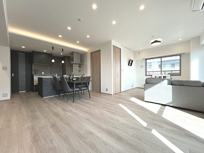 リビオアクシスプレイス（22）